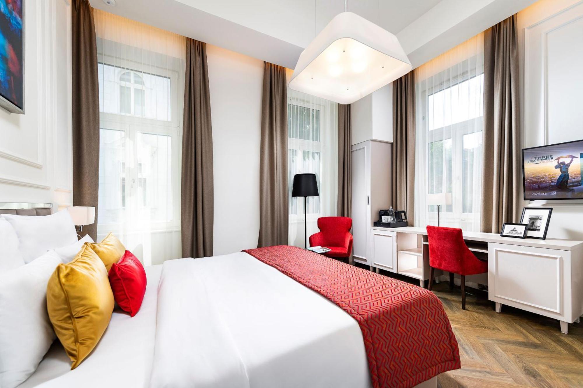 Three Corners Avenue Hotel بودابست المظهر الخارجي الصورة