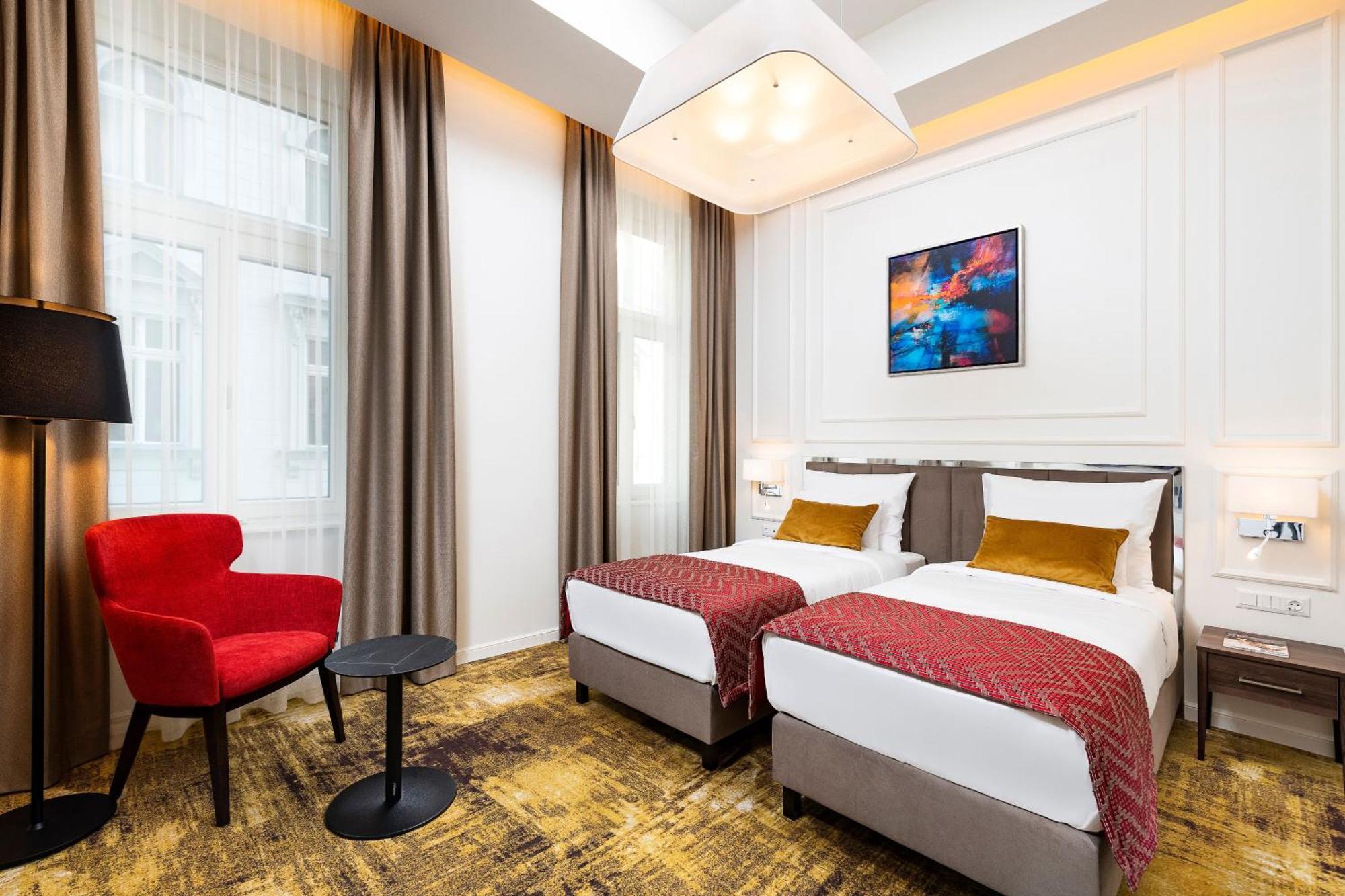 Three Corners Avenue Hotel بودابست المظهر الخارجي الصورة